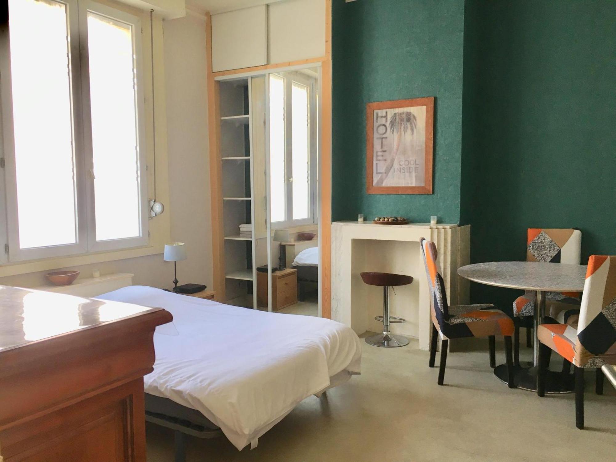 Grande Chambre - Fumeur Dunkirk Extérieur photo
